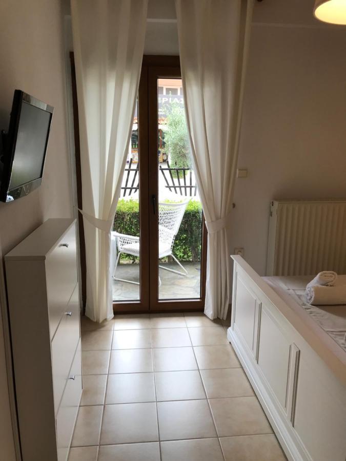 Amaryllis House Apartment Platamonas Exterior photo