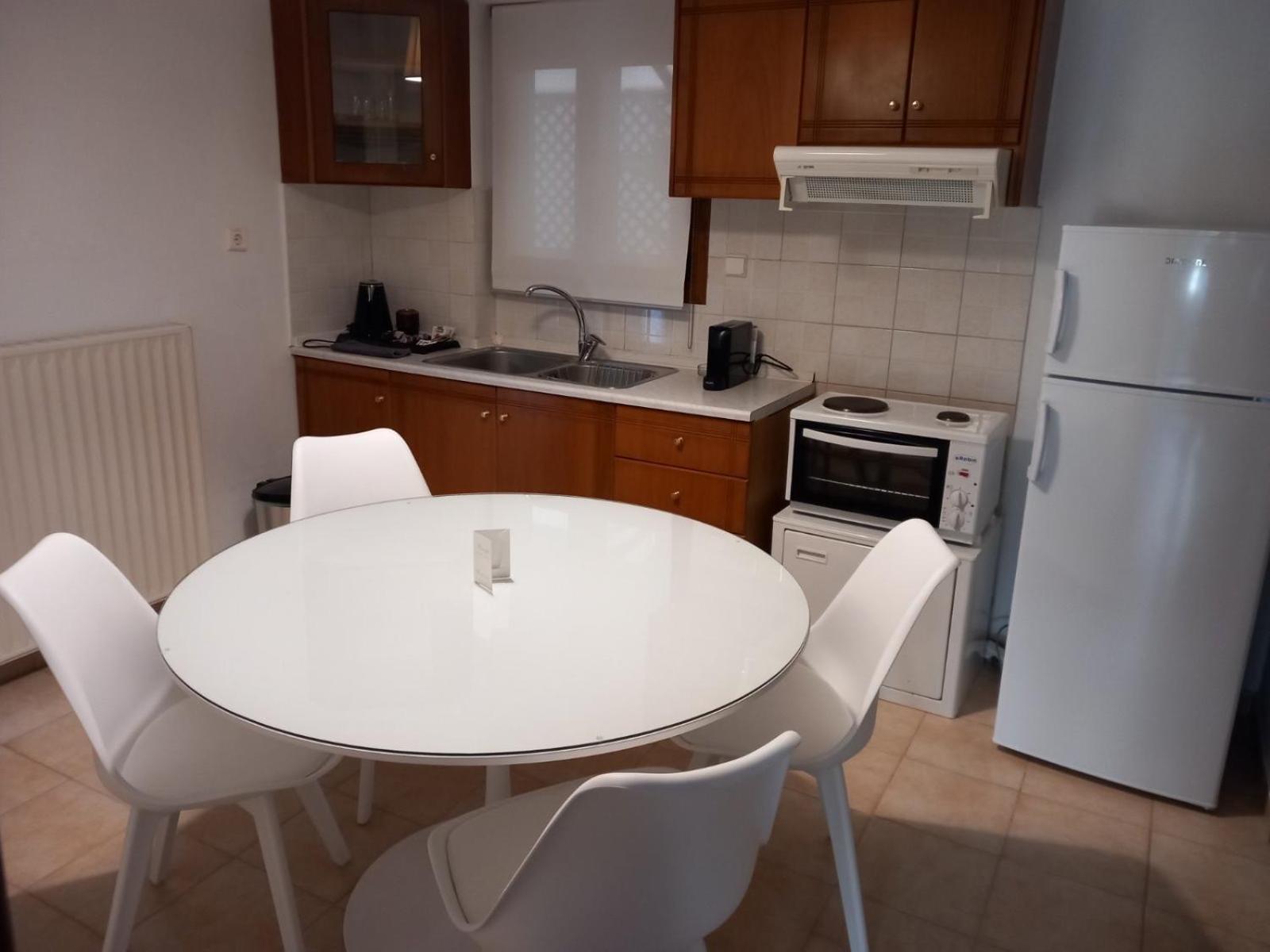 Amaryllis House Apartment Platamonas Exterior photo